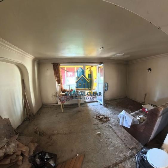 Apartament cu 4 camere - cartierul Dâmbu Pietros, str. Parângului - 5