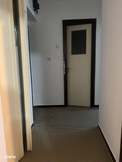 Apartament cu 2 camere decomandat în ICIL