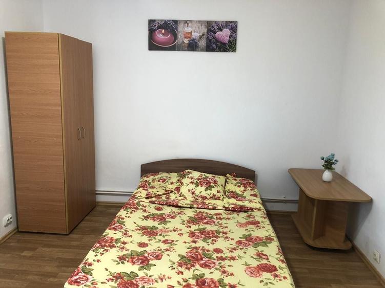 Inchiriez garsoniera Brazda lui Novac - 1