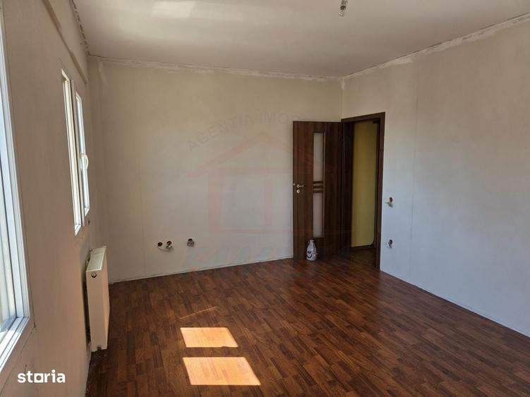 Apartament cu 3 camere în Siderurgiștilor