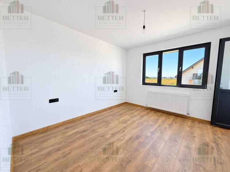 Casă individuală cu 4 camere cu Teren 422 Mp în Berceni