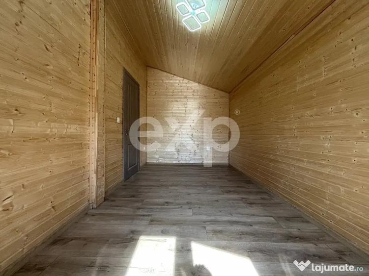 Casă cu 4 camere cu Teren 861 Mp în Cuparu