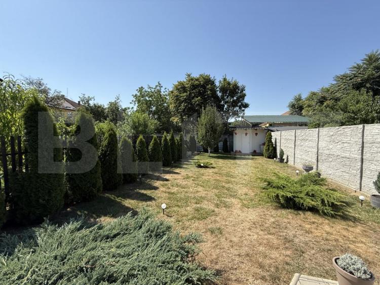 Casă cu 4 camere cu Teren 237 Mp în 14 Mai