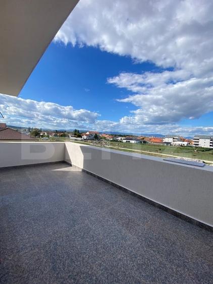Apartament cu 3 camere decomandat în Sebeș