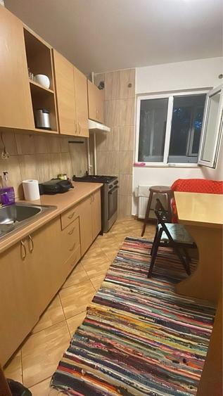 Apartament cu 3 camere decomandat în Chișinau