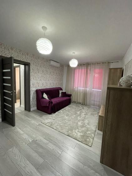 Apartament cu 2 camere semidecomandat în Central