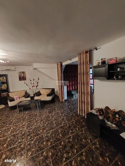 Casă cu 4 camere cu Teren 1000 Mp în Garoafa