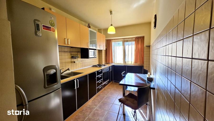 Apartament cu 3 camere, mobilat în Ștefan cel Mare
