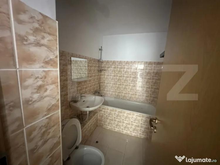 Apartament cu 2 camere decomandat în Carpați 2