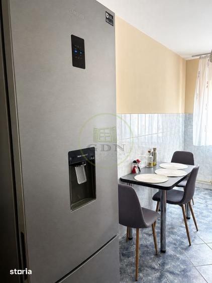 Apartament cu 3 camere decomandat în Central