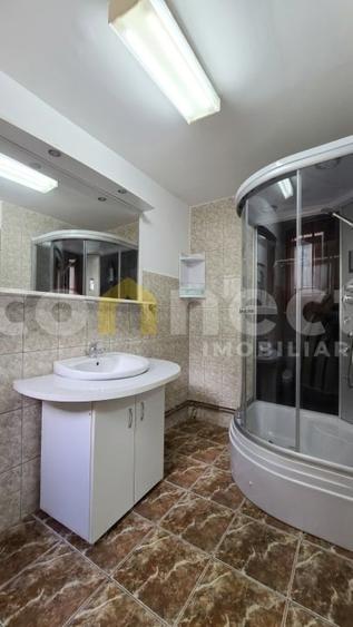 Casă individuală cu 3 camere cu Garaj în Călățele