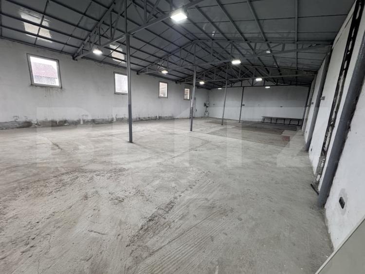 Spațiu industrial, de 270 mp, în Exterior Est