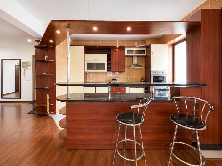 Apartament cu 3 camere decomandat în Aviatorilor
