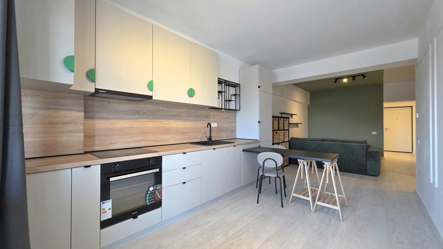 Apartament cu 2 camere semidecomandat, mobilat în Colentina