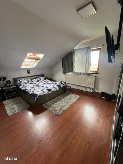 Casă cu 4 camere cu Teren 500 Mp în Ștefănești
