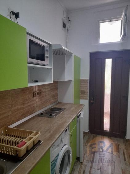 Apartament 2 camere, la curte comuna, Str. Luis Pasteur - 9