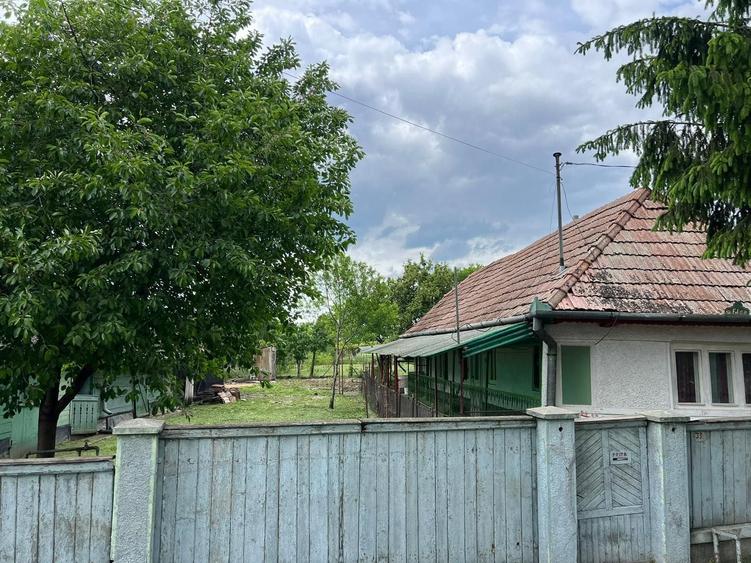Casă cu 3 camere în Voivodeni