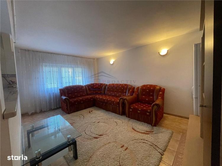 Apartament cu 3 camere decomandat în Obcini