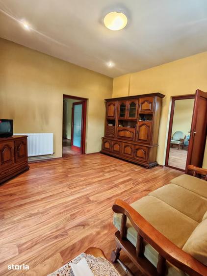 Casă cu 4 camere cu Teren 370 Mp în Banat