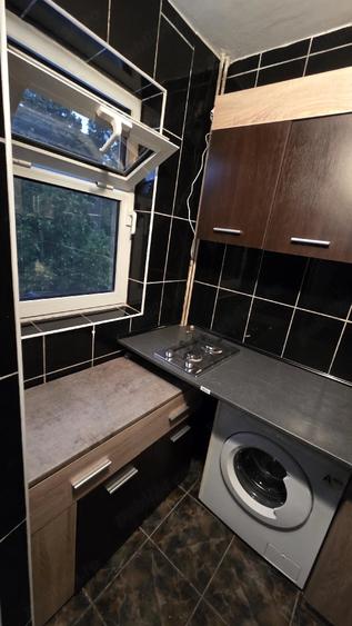 Garsonieră decomandată în Sud