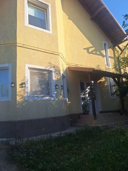 Casă cu 4 camere în Sfântu Ilie