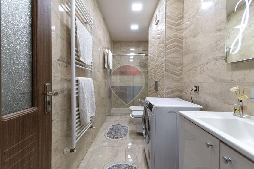 Apartament cu 2 camere decomandat, mobilat în Tractorul