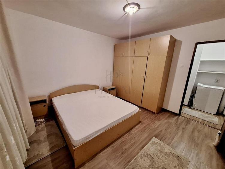 Apartament cu 2 camere semidecomandat, mobilat în Torontalului