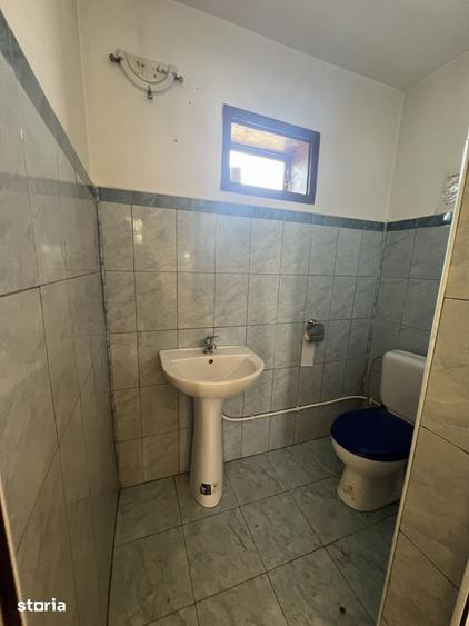 Spațiu comercial, de 700 mp, în Corod