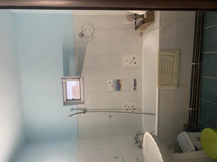 Apartament cu 4 camere decomandat în Ultracentral