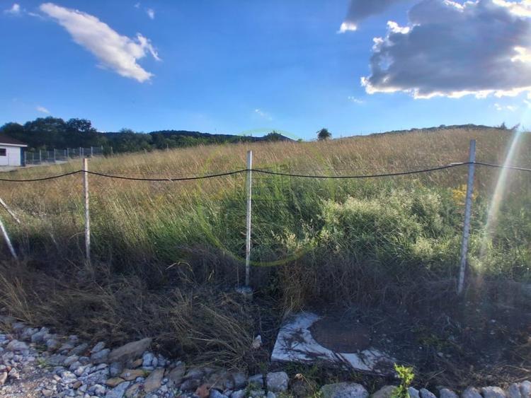 Teren Construcții intravilan de 700 mp, în Popești