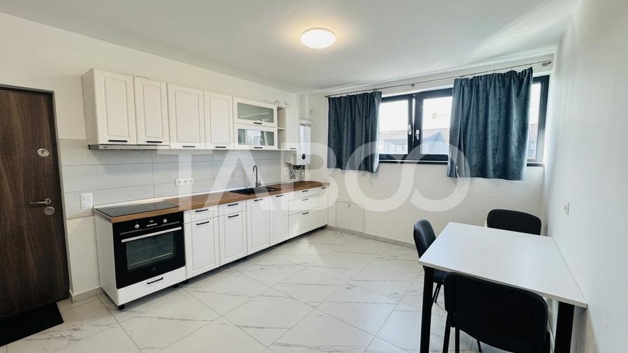Apartament cu 2 camere semidecomandat, mobilat în Mihai Viteazul