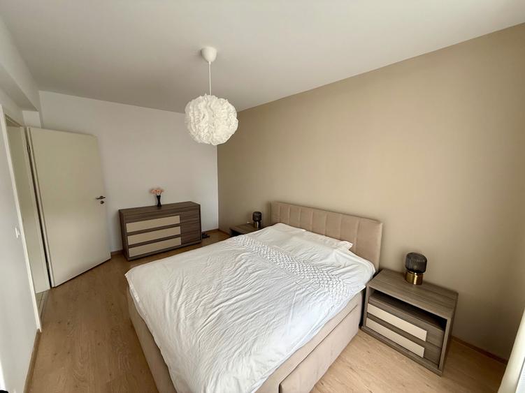 Apartament cu 2 camere decomandat în Avantgarden