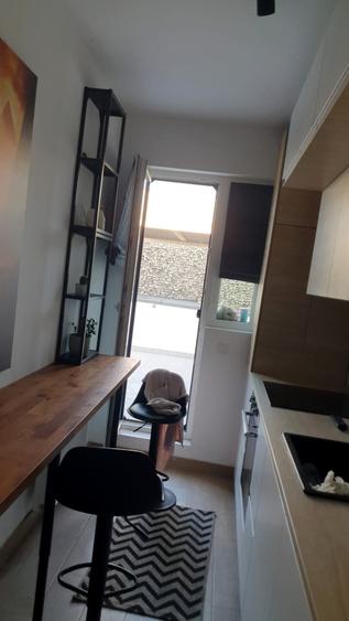 Apartament cu 3 camere decomandat, mobilat în Theodor Pallady