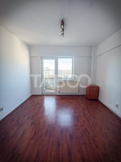 Apartament cu 2 camere decomandat în Mărăști
