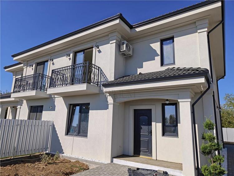Duplex cu 5 camere cu Canalizare în Moșnița Nouă