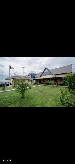 Vila Costinesti P+M 10 camere prima linie la mare - 1