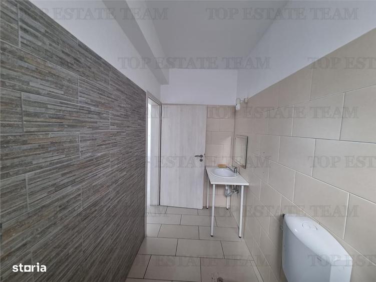 Casă cu 4 camere în Odăile