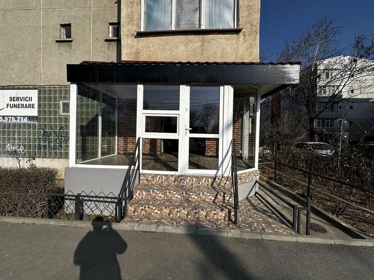 Spațiu comercial, de 49 mp, în Central