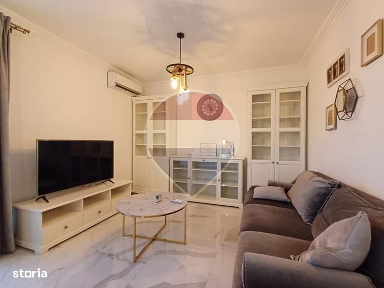 Apartament cu 3 camere în Piața Cluj
