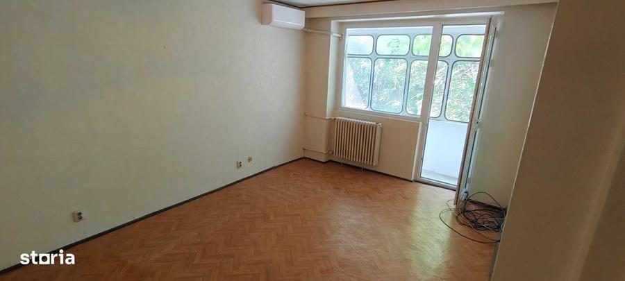 Tineretului // 71mp // nerenovat - 1