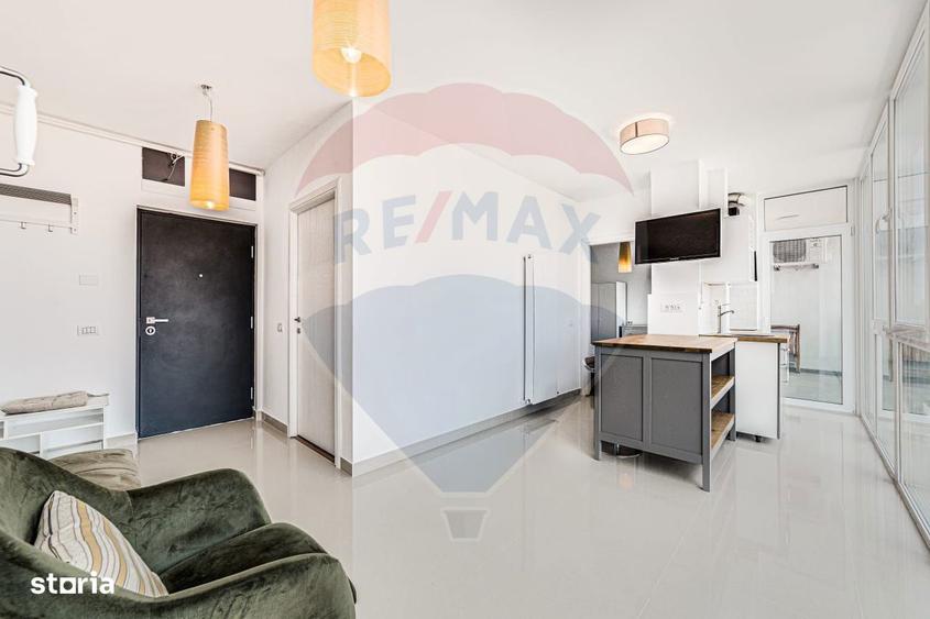 Apartament cu 3 camere, mobilat în Central