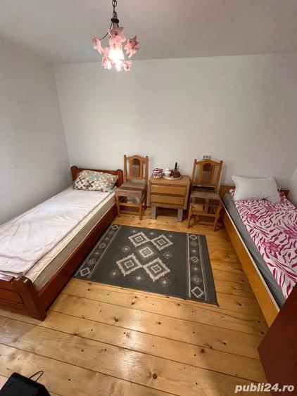 Casă cu 4 camere cu Teren 1500 Mp în Dobra