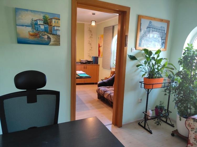 Apartament cu 2 camere semidecomandat, mobilat în Unirii