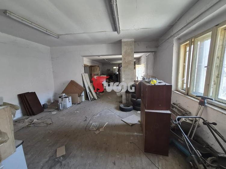 Spațiu comercial, de 375 mp, în Freidorf