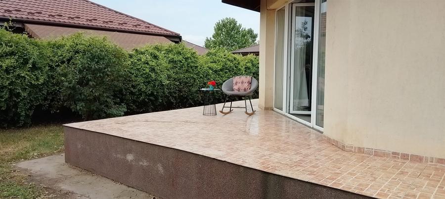 Casă cu 3 camere cu Teren 400 Mp în Balotești