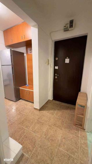 Apartament cu 2 camere în Tei