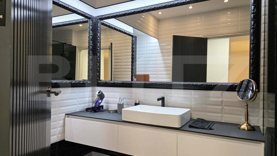 Apartament cu 2 camere semidecomandat, mobilat în Central