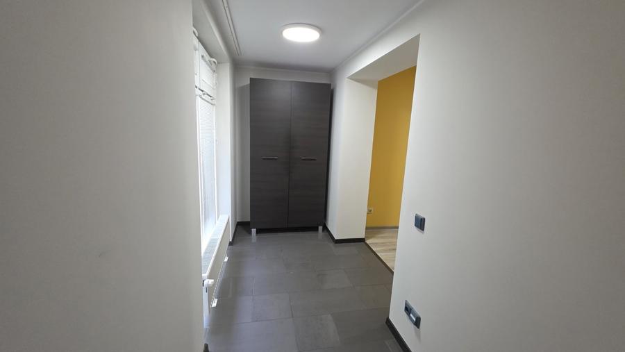 Apartament cu 2 camere decomandat, mobilat în Aradului