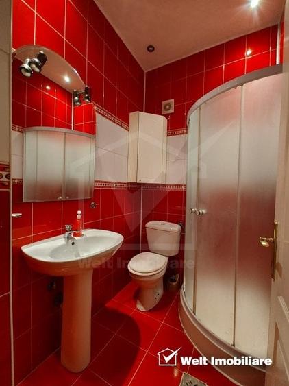 Casă individuală cu 7 camere cu Canalizare în Grigorescu