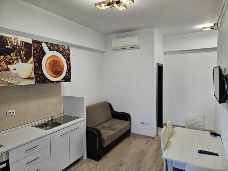 Apartament cu 2 camere semidecomandat în Central